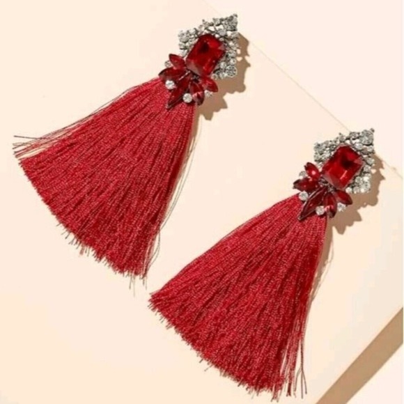 Red Christmas Earrings faux crystal chandelier rhinestones 💖 2/$30 - Picture 3 of 12